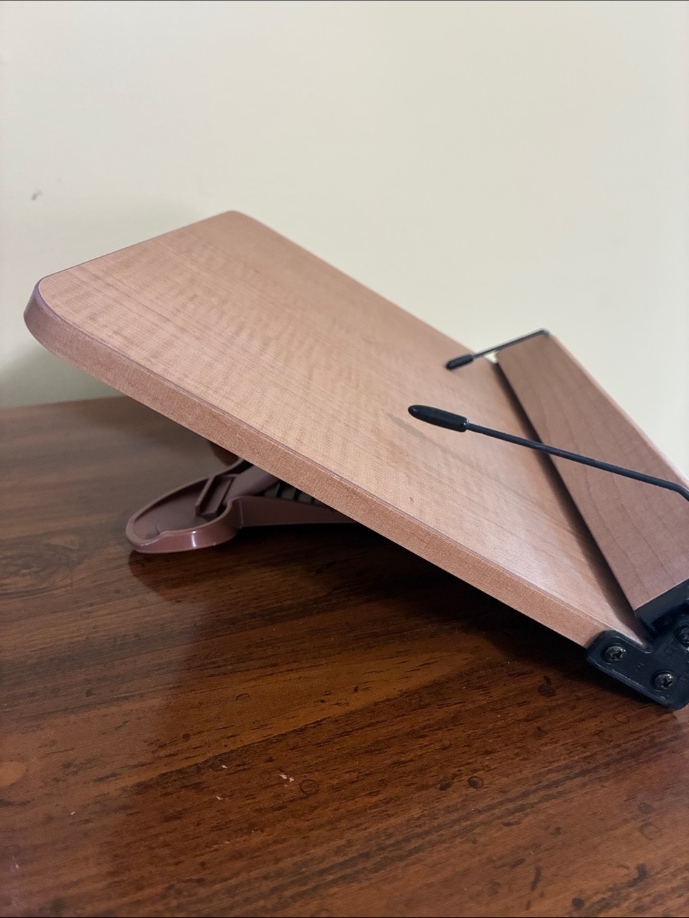 Adjustable Book/Tablet Stand (11.5” x 8”) - Picture 5 of 14